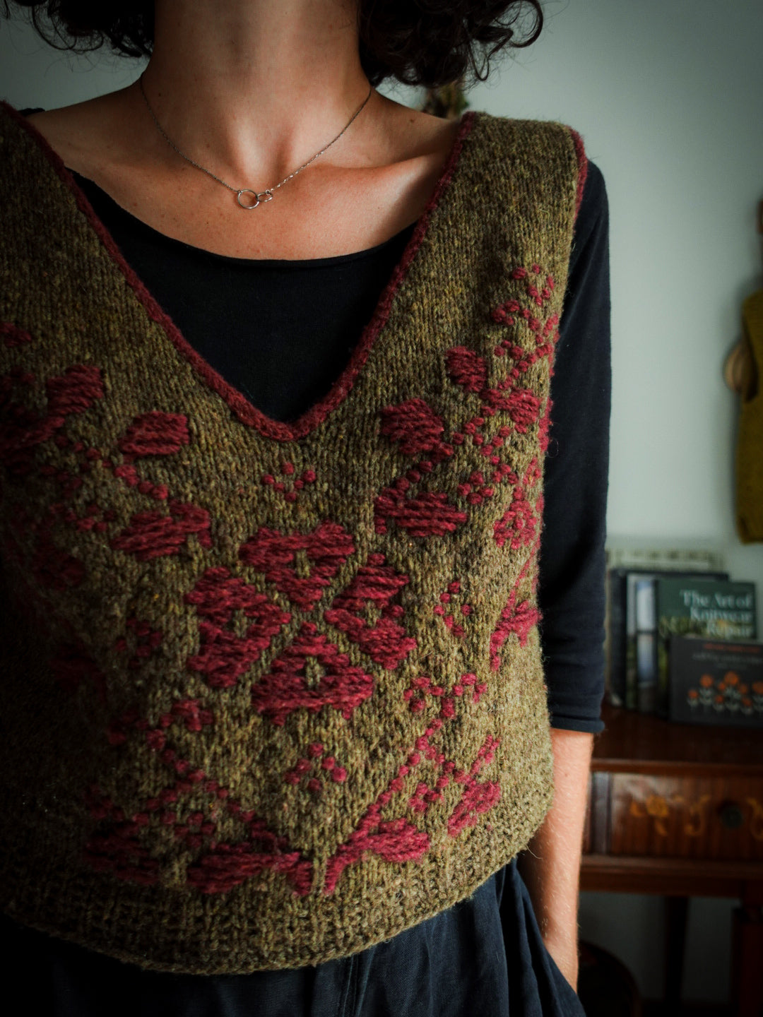 TSIBULAK VEST
