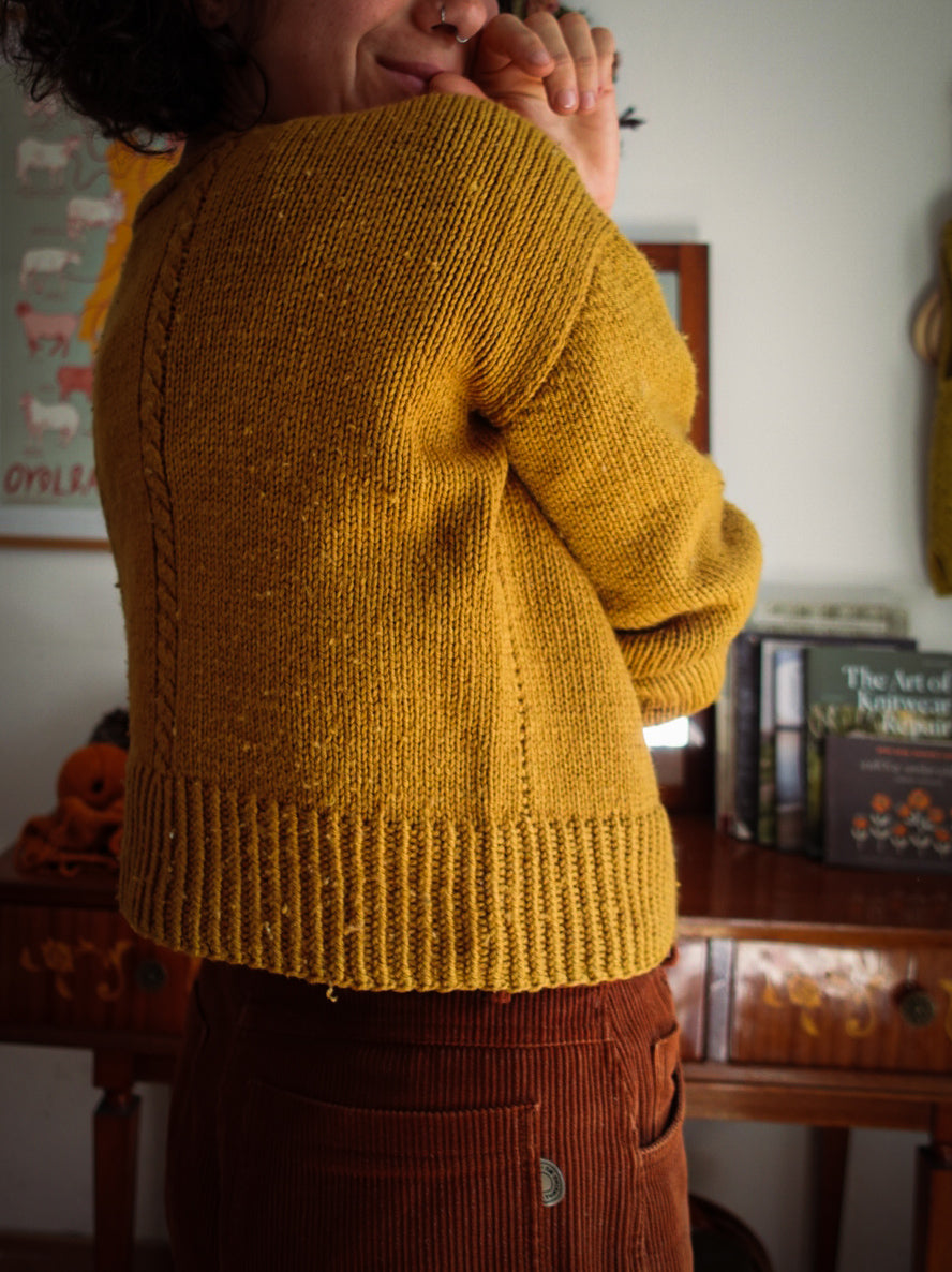 MEANDER SWEATER