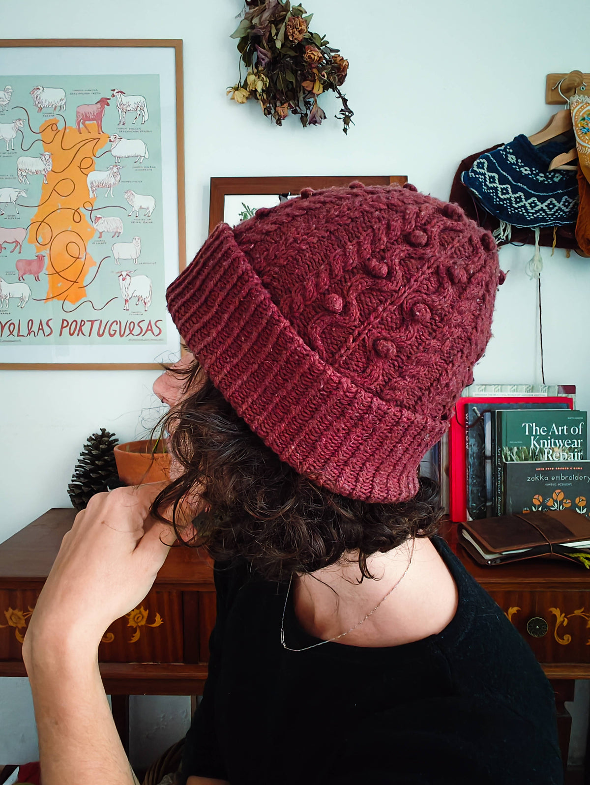 MEANDER HAT