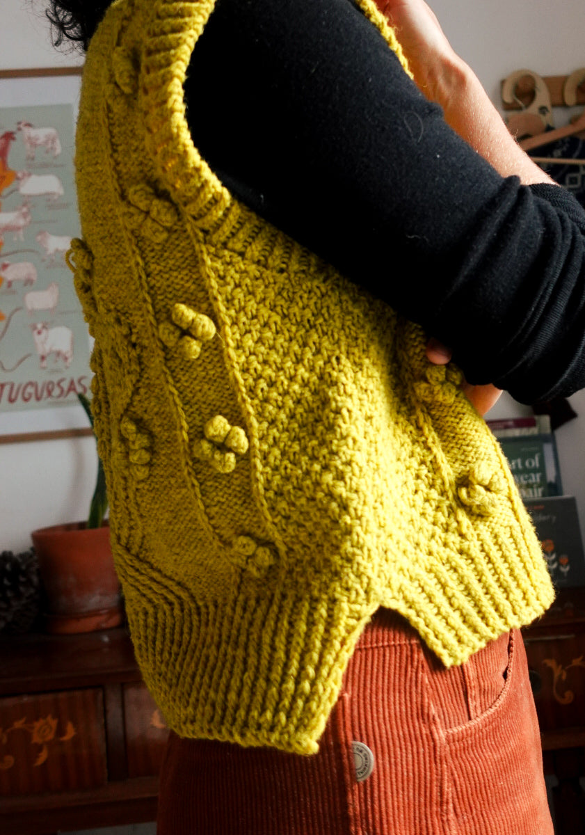 KYTICE VEST