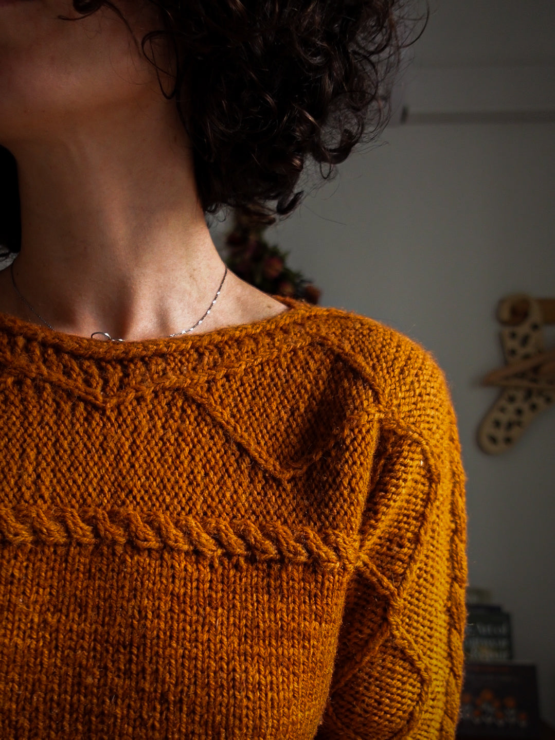 RUSKA SWEATER