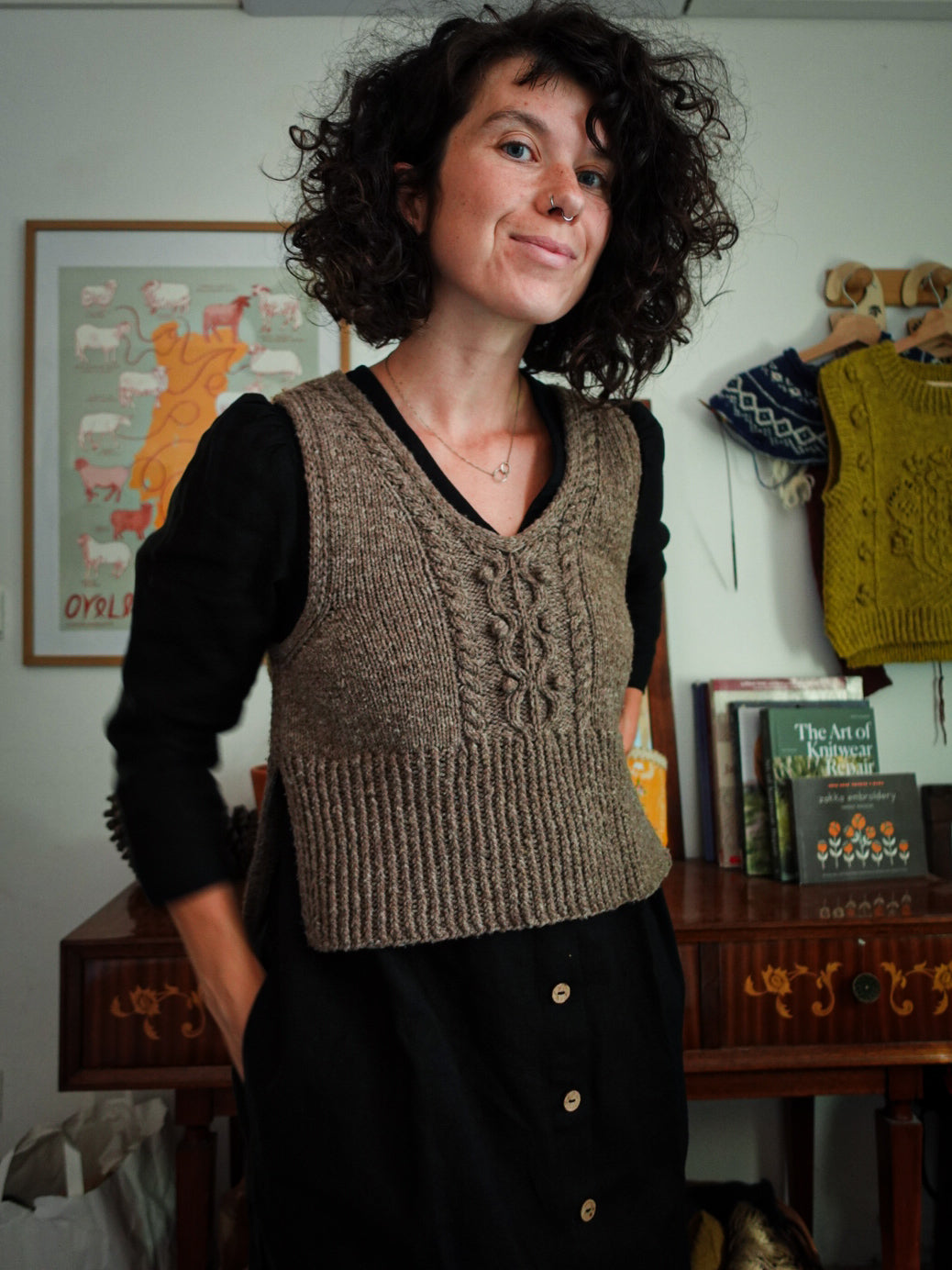 MEANDER VEST