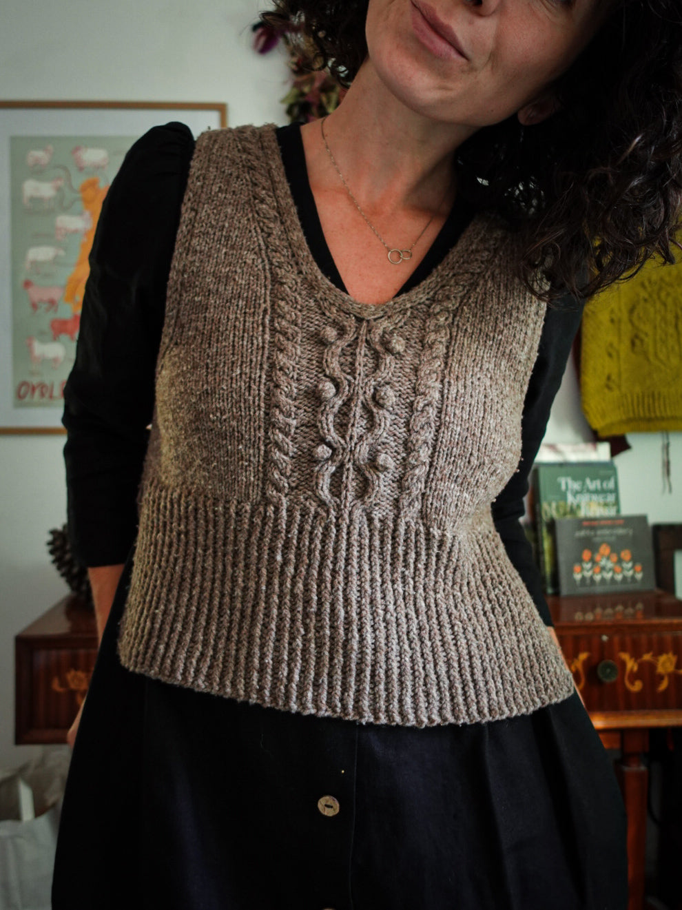 MEANDER VEST